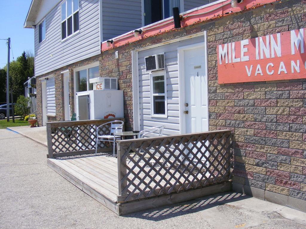 Mile Inn Motel Wiarton Exterior photo